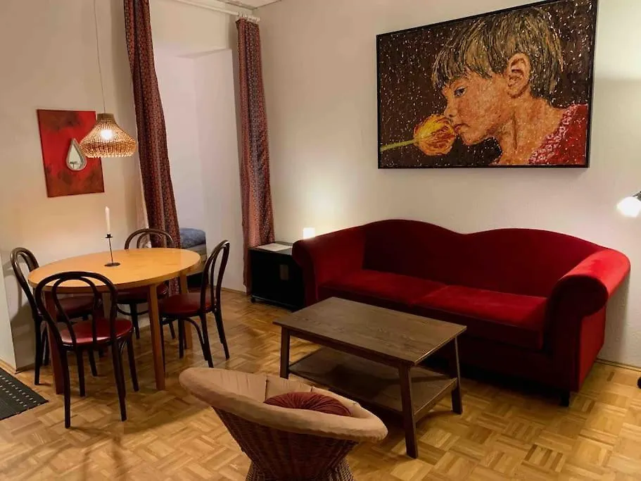 Gemuetliches 2P-Apartment In Ruhiger Lage Dresden 0*,  Tyskland